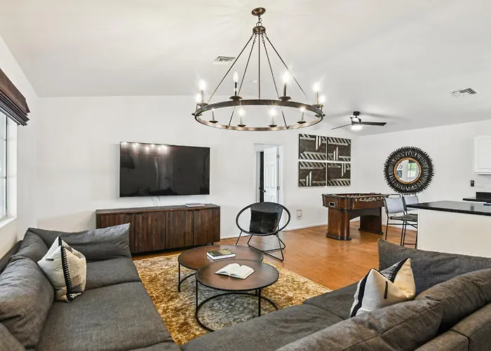 Luxe Desert Compound Private Heated Pool Holiday home Scottsdale